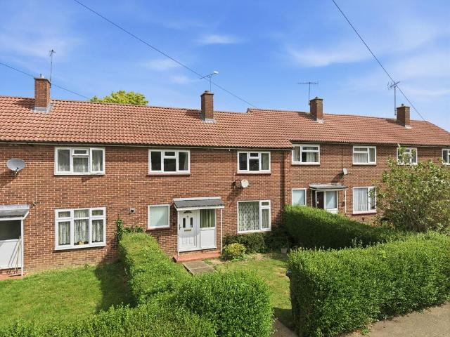 House for sale in Roydon, Epping