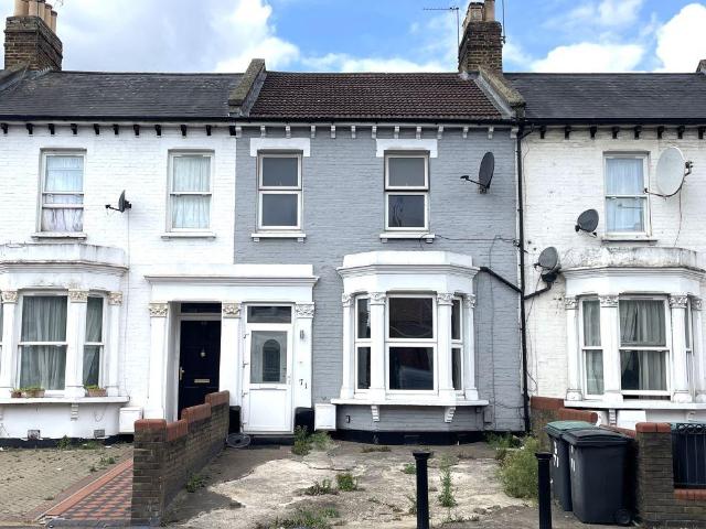House for sale in Hornsey, Greater London
