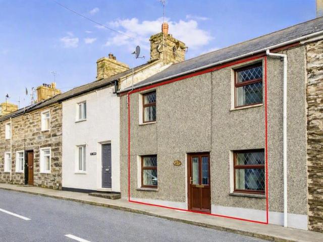 House for sale in Talsarnau, Wales