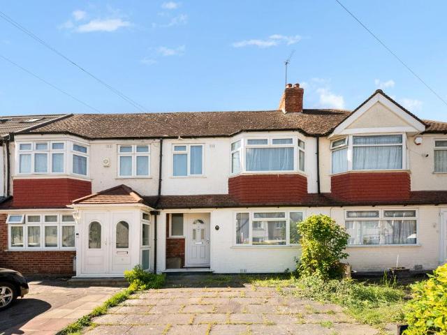 House for sale in London Borough of Ealing, Greater London