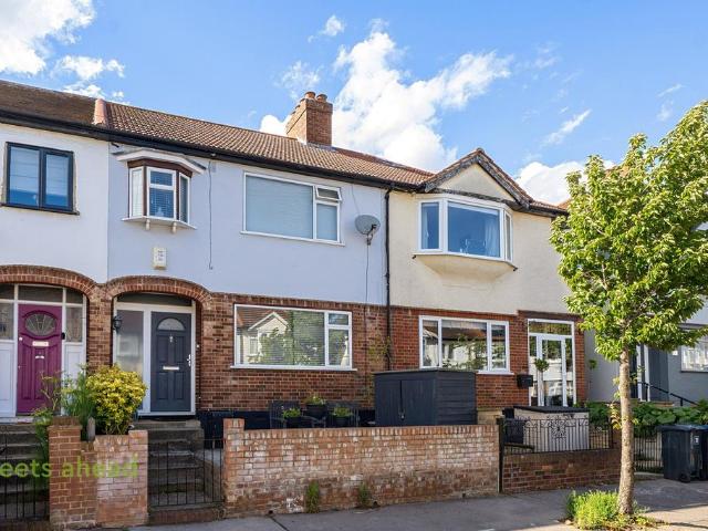 House for sale in London Borough of Croydon, Greater London