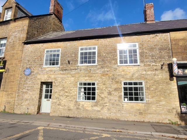 House for sale in Moor, South Petherton