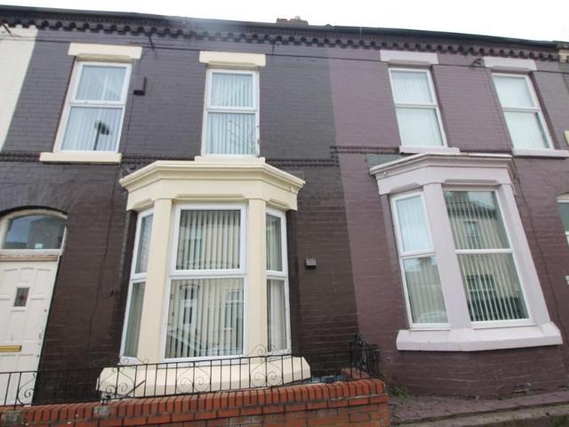 House for sale in Calderstones