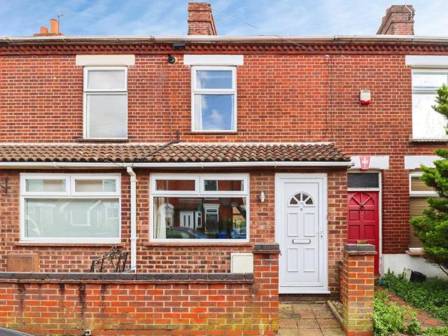 House for sale in New Catton, East Bank