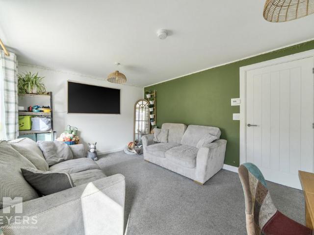 House for sale in Fordington