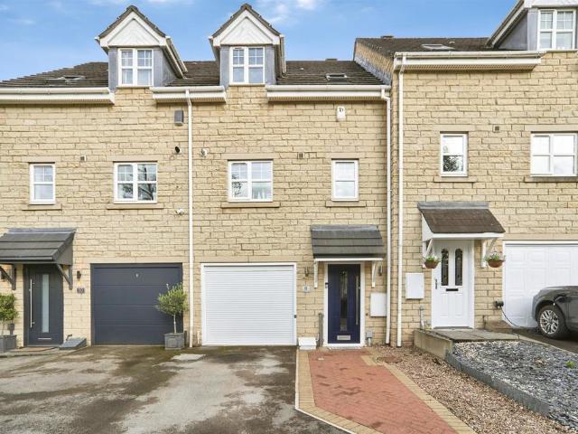 House for sale in Apperley Bridge, West Yorkshire