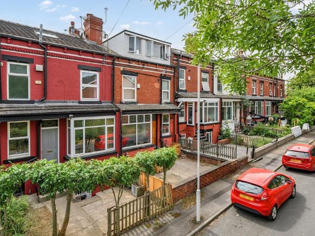 House for sale in Burley, West Yorkshire