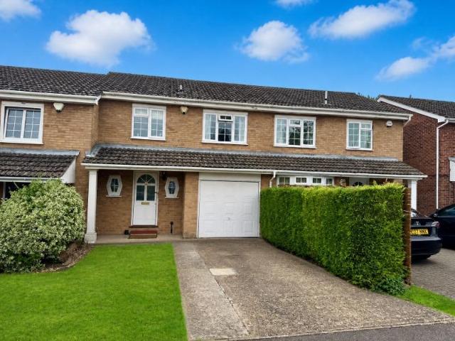 House for sale in St Marks, Maidenhead