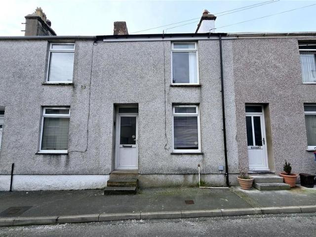 House for sale in Porth-y-Felin, Holyhead