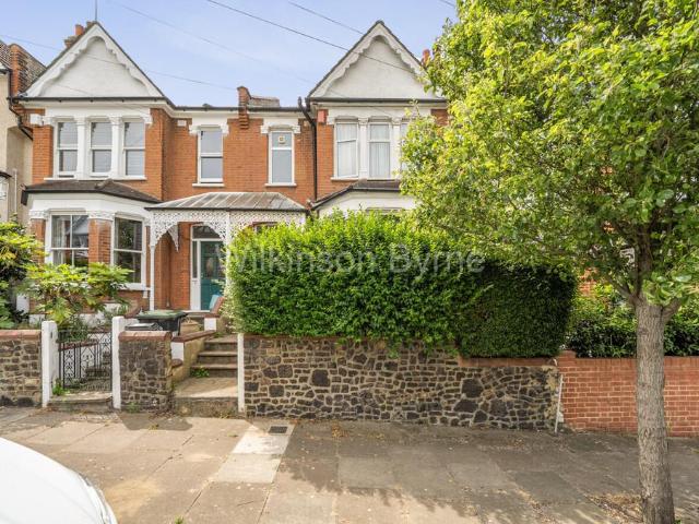 House for sale in New Southgate, Isle Of Man