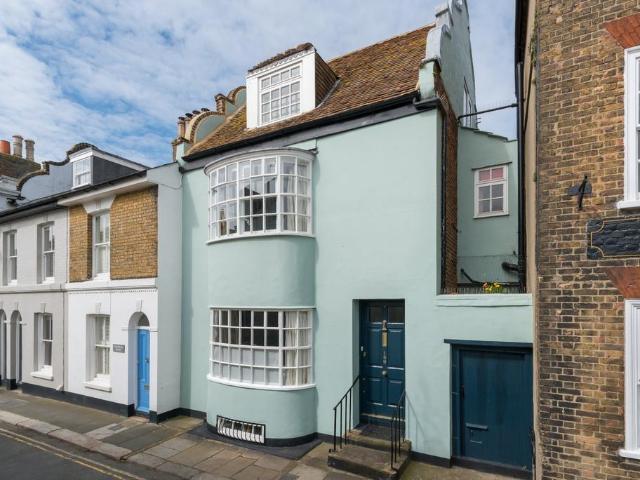 House for sale in Middle Deal, Ash