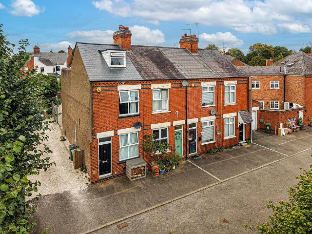 House for sale in Littlethorpe, Pinfold