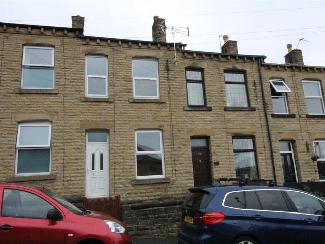 House for sale in Crackenedge, Dewsbury