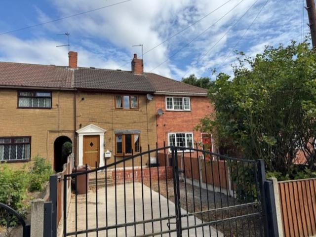 House for sale in Wrangbrook, West Yorkshire