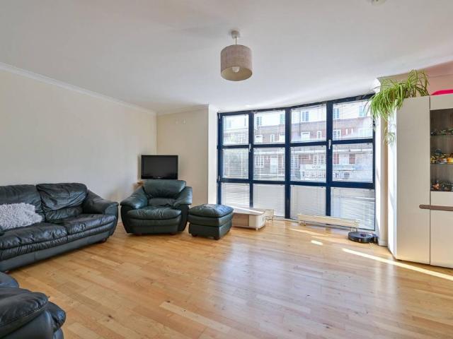 House for sale in Rotherhithe, Isle Of Man