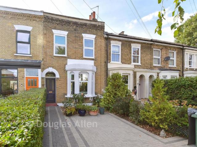 House for sale in London Borough of Waltham Forest, Greater London