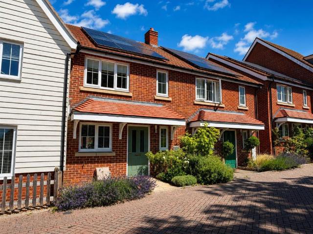 House for sale in Carshalton Beeches, Greater London