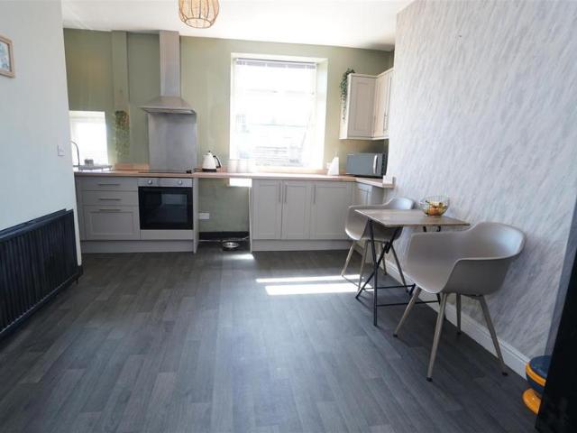 House for sale in Eccleshill, West Yorkshire