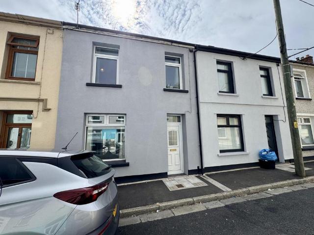 House for sale in Town, Merthyr