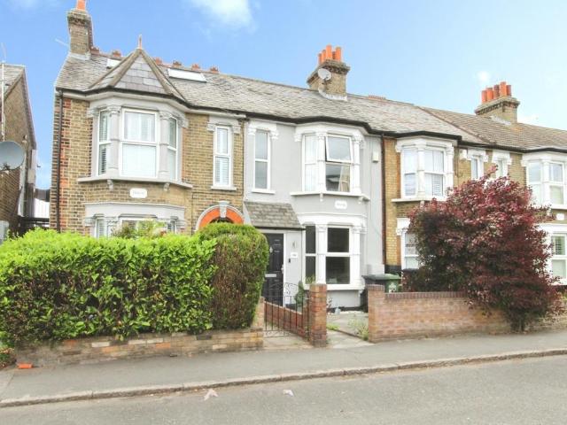 House for sale in Broxbourne, Hertfordshire