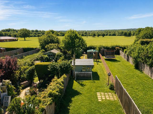 House for sale in The Butts, Kent