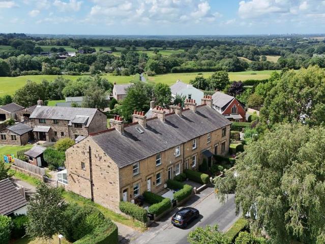 House for sale in Paradise, Lancashire