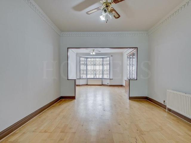 House for sale in Greater London