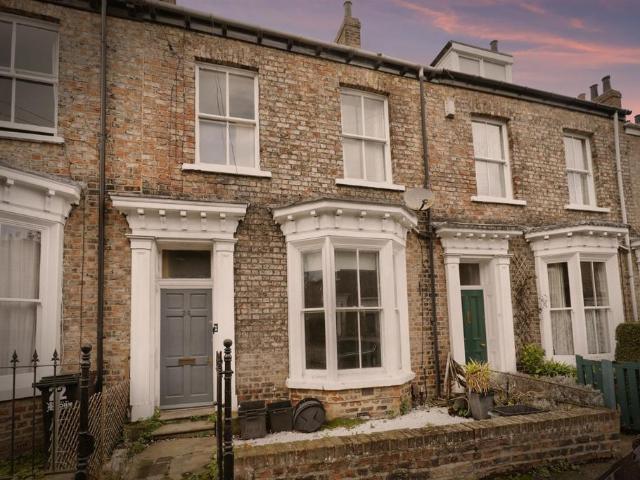 House for sale in The Groves, High Field