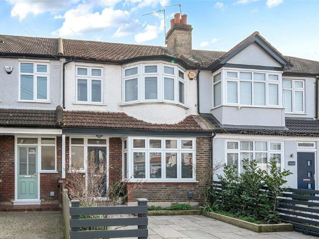 House for sale in Tolworth, Greater London