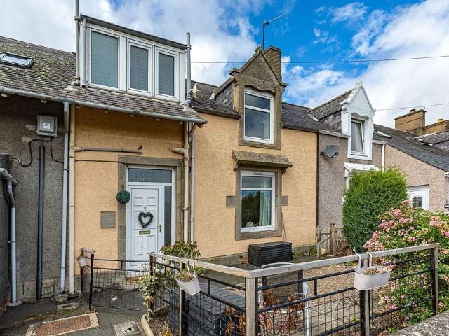 House for sale in Stichill, Scotland