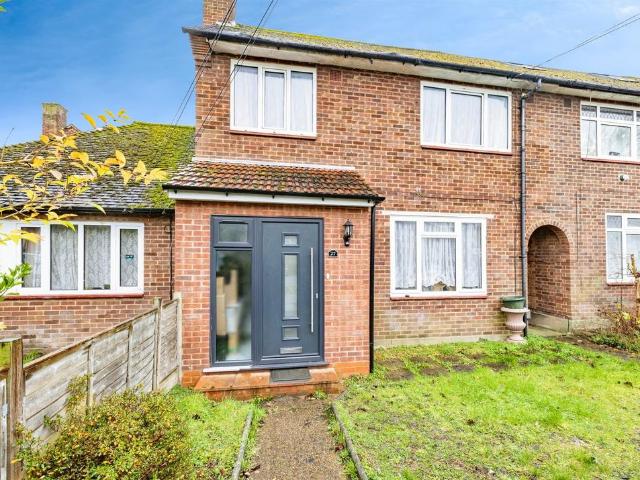 House for sale in Watford Rural, Batchworth