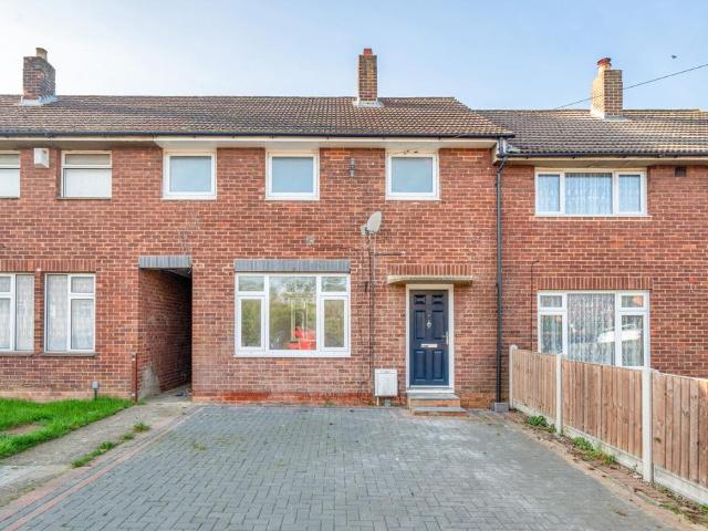 House for sale in Witcombe, Pamington