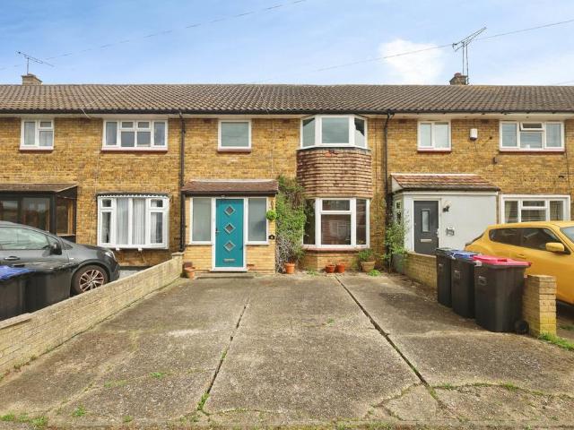 House for sale in North Shoebury, Alton Barnes
