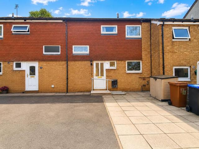 House for sale in Southfields, Northampton