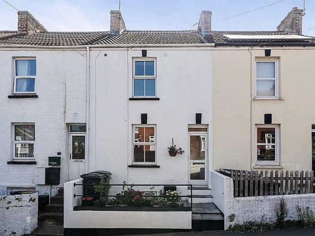 House for sale in Watergate, Devon