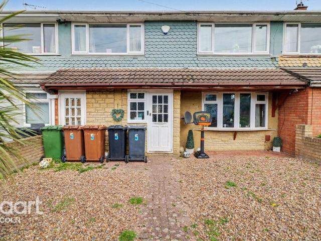 House for sale in Birchwood, Brayford