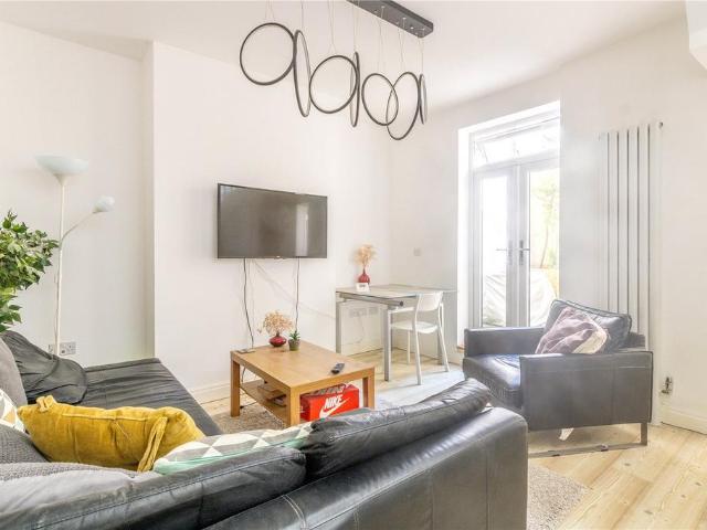 House for sale in Feckenham, City Of Bristol