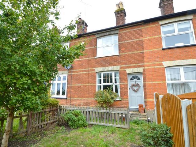 House for sale in Chipping Hill, Essex