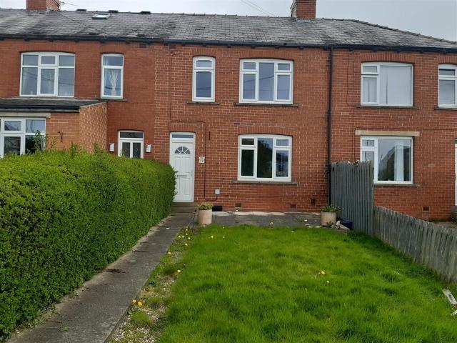 House for sale in Highburton, West Yorkshire