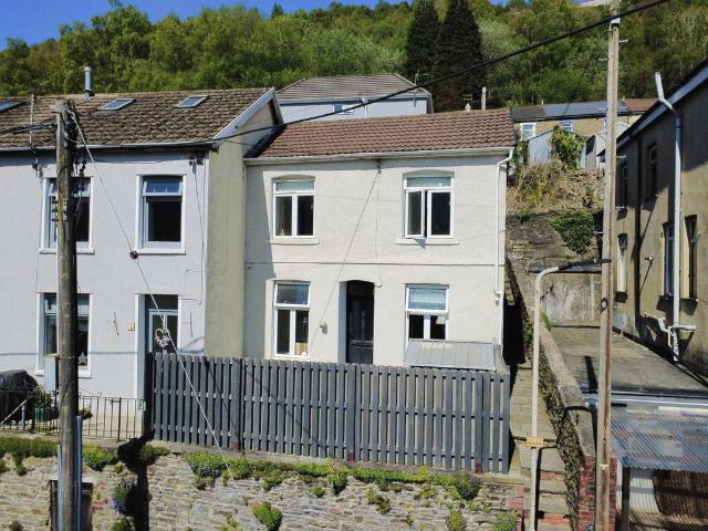 House for sale in Pantygraigwen, Pontypridd