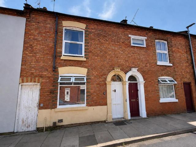 House for sale in Semilong, Northampton