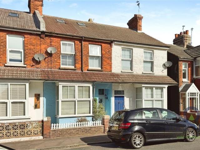 House for sale in Roselands, Eastbourne