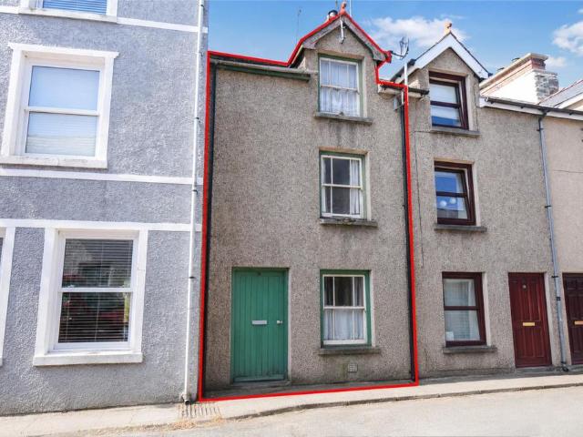 House for sale in Bala