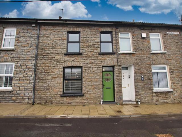 House for sale in Trehafod