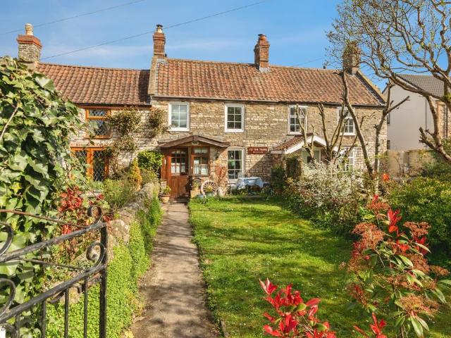 House for sale in Oldland, South Gloucestershire