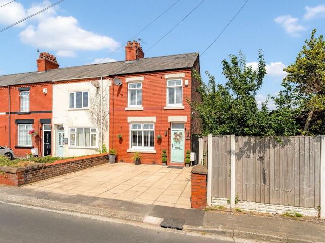 House for sale in Hough Green, Knowsley