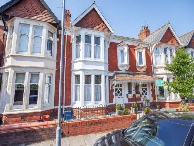 House for sale in Penylan, Falcon Lodge