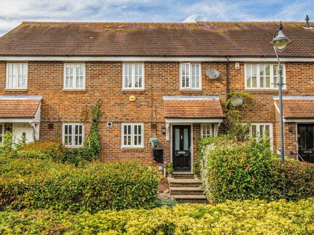 House for sale in Shenley, Hertsmere
