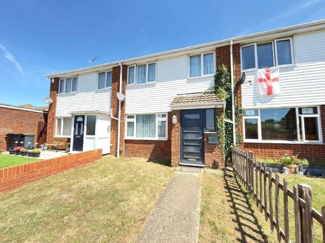 House for sale in Spring Park, Luton