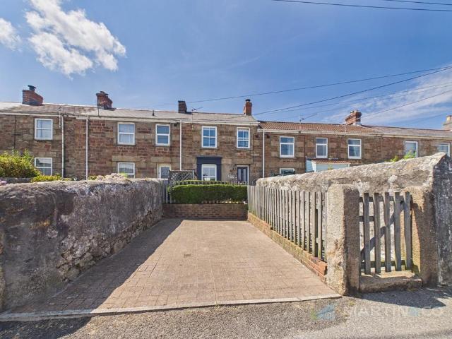 House for sale in Carharrack, Cornwall